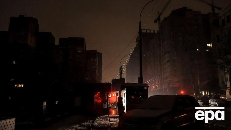 После включения света киевляне начинают использовать все электроприборы и создают сильную нагрузку, поясняют в Yasno