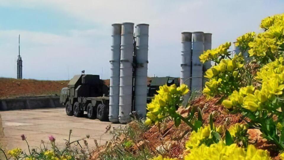 Резников отметил, что Украине требуются ракеты для С-300, Минобороны ищет их по всему миру