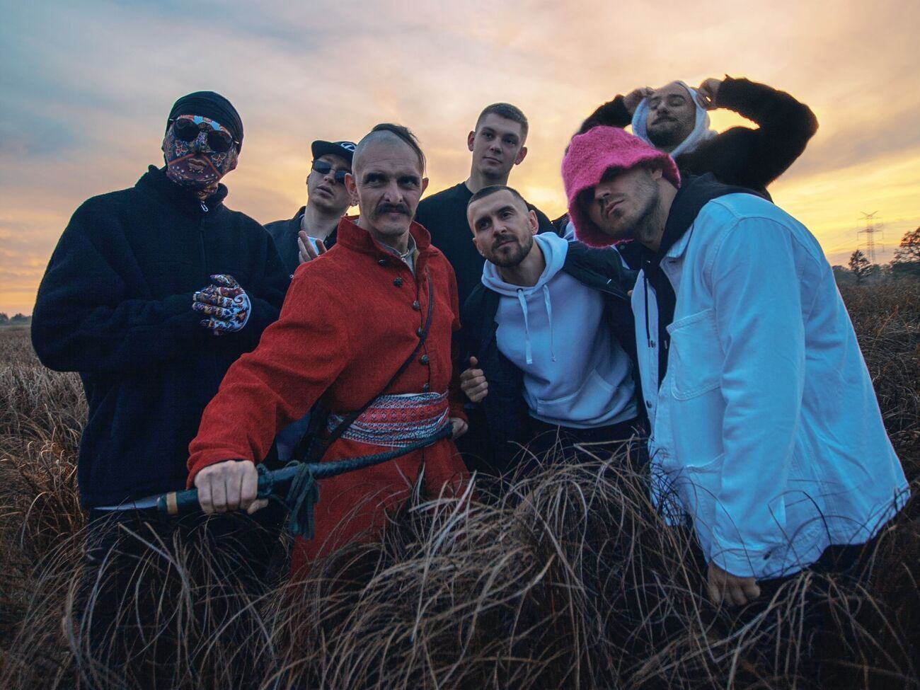 Kalush Orchestra й козак Сіромаха попросили шанувальників підтримати їхню спільну роботу