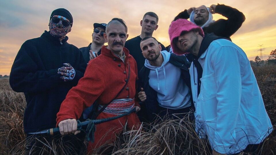 Kalush Orchestra й козак Сіромаха попросили шанувальників підтримати їхню спільну роботу