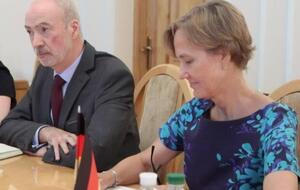 Слово "Рамштайн" стало синонімом спільної союзницької допомоги Україні в усіх сферах, зазначили де Понсен і Фельдгузен