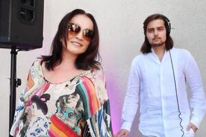 Онук Ротару заявив, що "вже понад шість місяців живе життям справжнього кочівника"