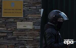 Испанская полиция оцепляла район, где расположено посольство Украины