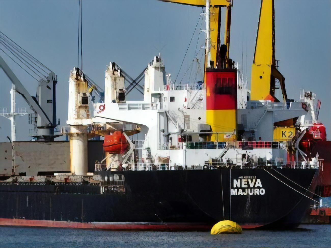 Під завантаження 25 тис. тонн пшениці для Сомалі до порту Одеси зайшов балкер Neva, повідомили в Мінінфраструктури