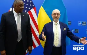 Резников по просьбе Остина отвез его орден в Херсон и символически "искупал" в Днепре