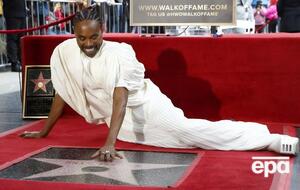 В 2019 году Портер стал единственным чернокожим актером-геем, получившим "Эмми"