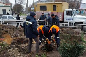 Зеленський відзначив усіх, хто повертає "нормальне життя" до звільнених районів Херсонської області