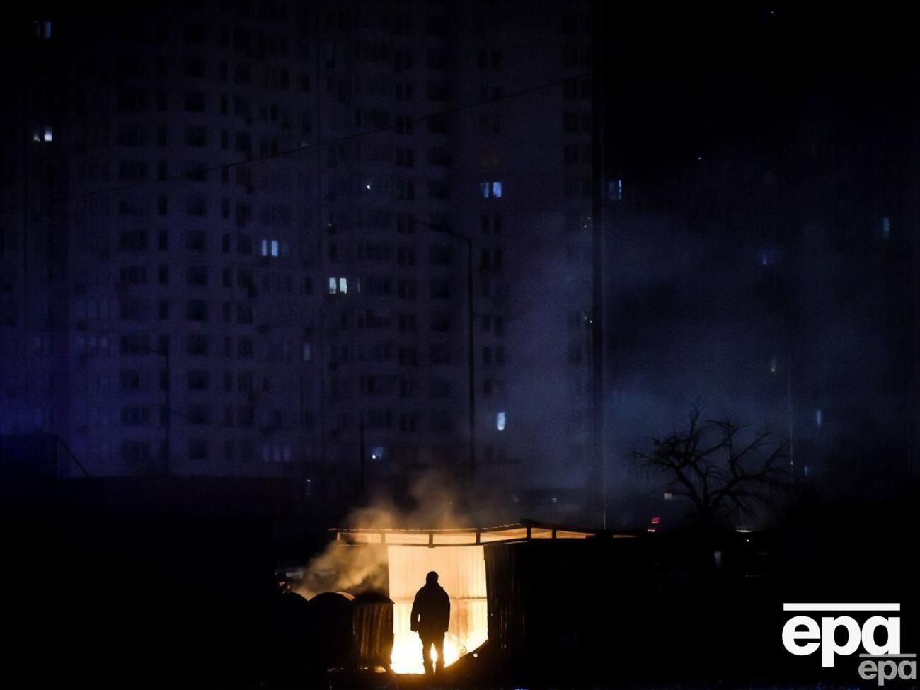 В Киеве электричеством обеспечено менее половины от потребности