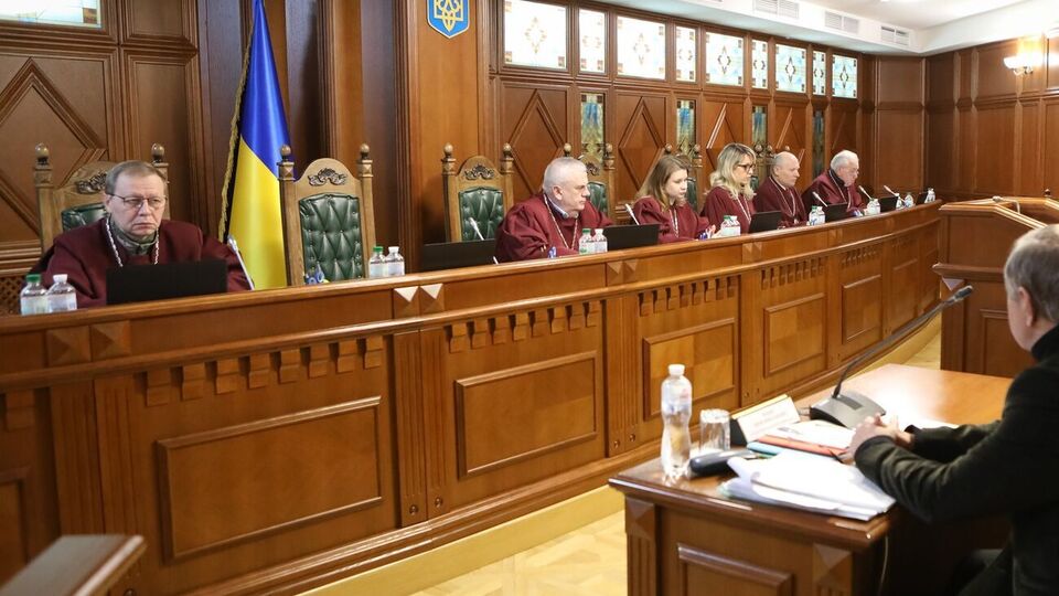 Комісія порадила призначити до консультативної групи експертів, яка перевірятиме кандидатів у КСУ, сьомого члена з міжнародних експертів