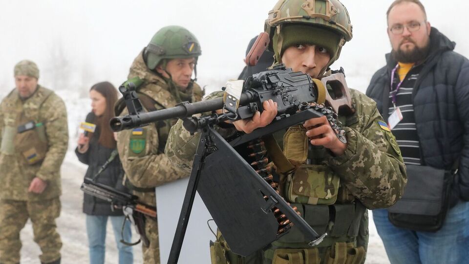 Боец Кипиш: Сбивать ракеты не учился, учился просто стрелять