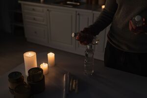 Днем 20 декабря свет отключали почти во всем Киеве, некоторые дома без электричества более суток