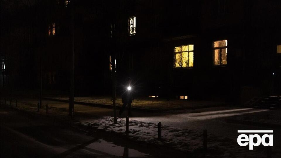 В Украине продолжаются временные отключения света