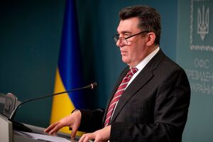 Данилов: Мы защищаем всю Европу от этого нашествия