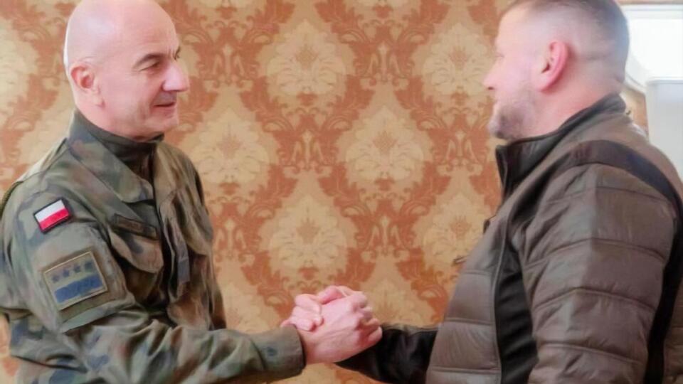 Залужний подякував польському генералу за допомогу Україні