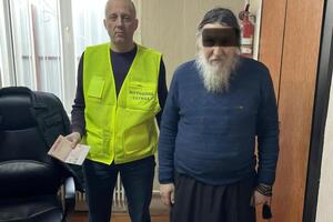 У священнослужителя закінчився строк дії посвідки на проживання