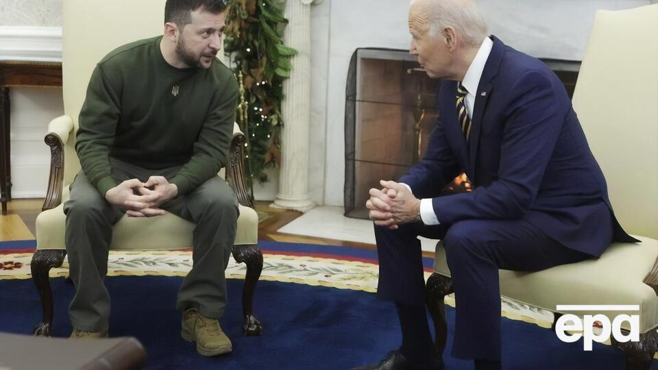 Зеленский поблагодарил Байдена за лидерство в вопросе поддержки Украины