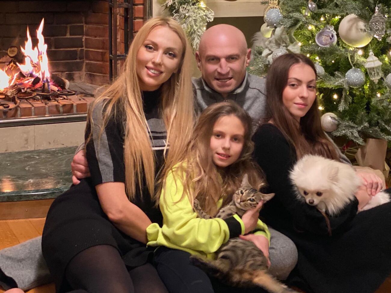 У шлюбі з Буряковським Полякова народила двох дочок