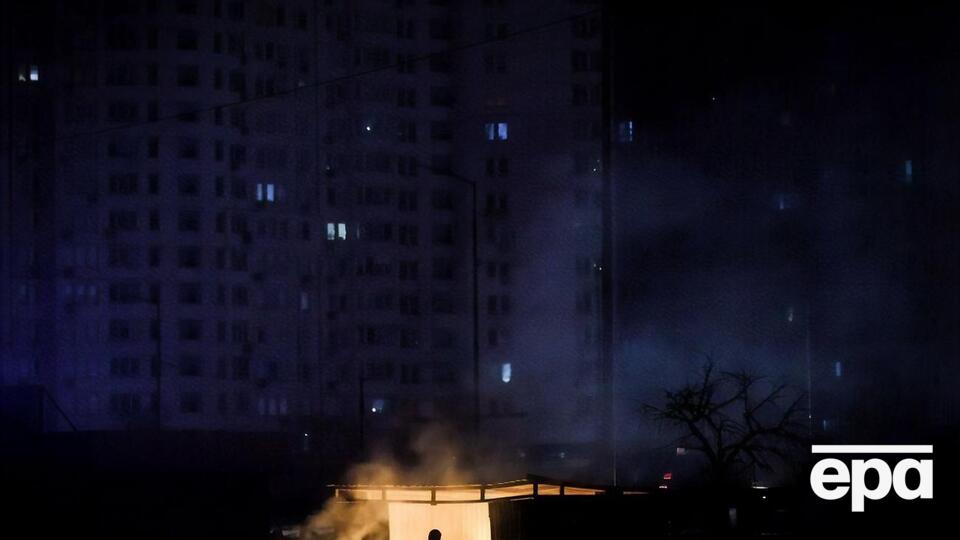В Киеве есть районы, которые остаются без света с момента последнего обстрела оккупантами 19 декабря, отметил Коваленко