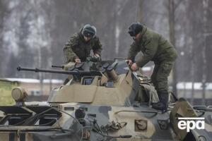 Росії бракує власних військових інструкторів, кажуть у розвідці