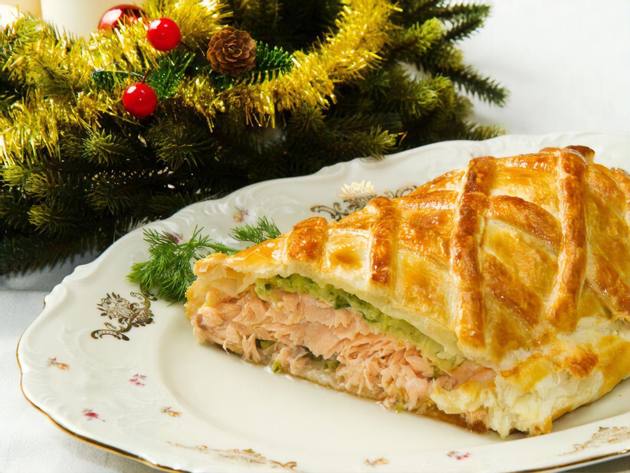 Пирог можно подавать как горячим, так и холодным