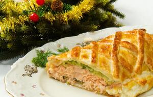 Пирог можно подавать как горячим, так и холодным