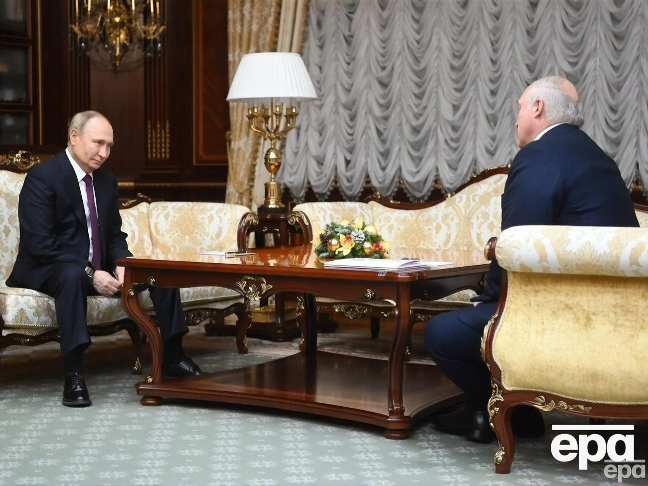 19 грудня Білорусь уперше за три роки відвідав Путін. У Мінську він провів зустріч із Лукашенком