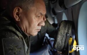 18 декабря минобороны РФ сообщило, что Шойгу проинспектировал "передовые позиции российских подразделений". Позже оказалось, что он летал над Крымом