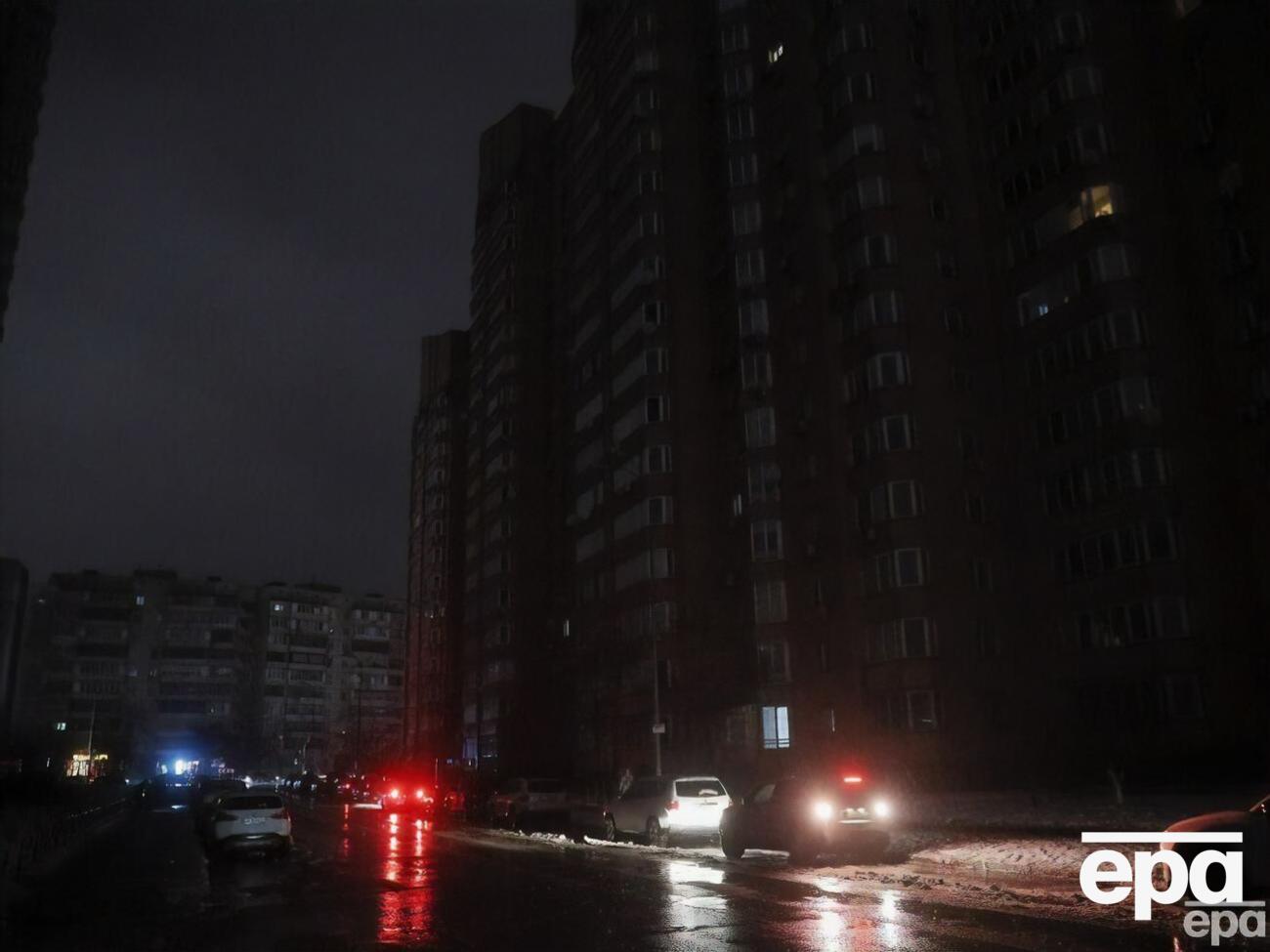 В случае полного блэкаута "ключевая задача будет выжить", отметил премьер