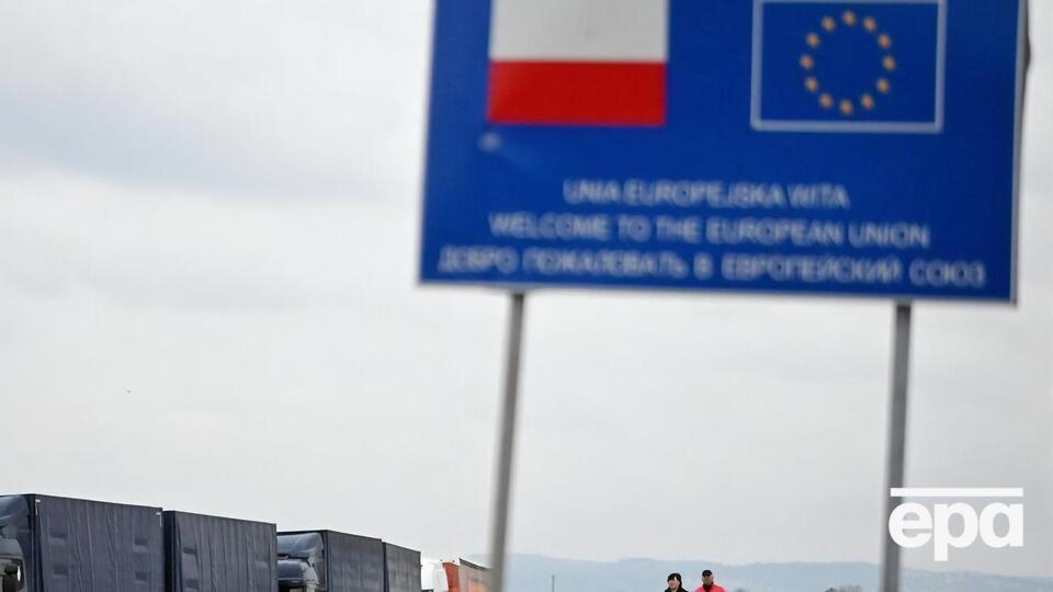 Более 1,54 млн беженцев из Украины получили право на временную защиту в Польше