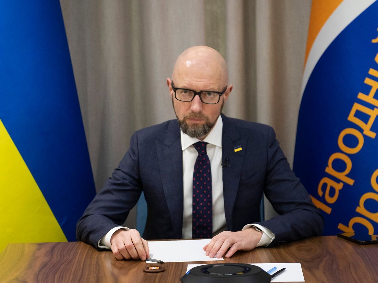 Яценюк: Після того, як Росія розв'язала війну проти України, Україна почала демілітаризувати РФ