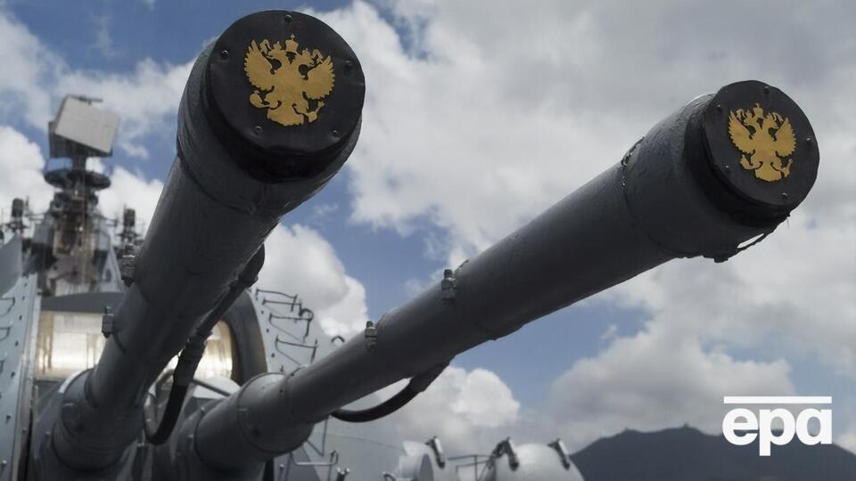 Ракетный крейсер "Варяг" задействован в военно-морских учениях РФ и Китая