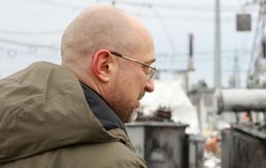 Из-за атак россиян по энергосистеме в следующем году Украина может получить падение ВВП вместо ожидаемого роста, отметил Шмыгаль