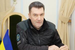 Данілов про онуків: Вони стільки корисного розповідають, що ми навіть собі уявити не можемо