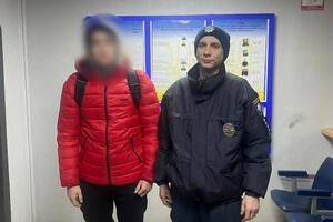 Полицейские вернули родителям 17-летнего подростка и провели с ним профилактическую беседу