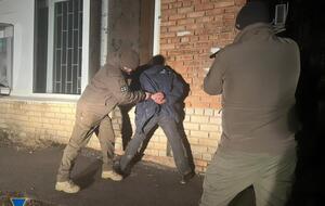 В спецслужбе заявляют, что мужчину задержали при передаче разведывательной информации агрессору