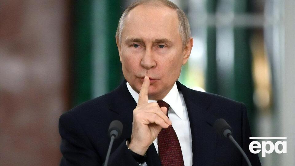 Путин построил систему, при которой ему льстят, приукрашивают и скрывают информацию, подчеркивает СМИ