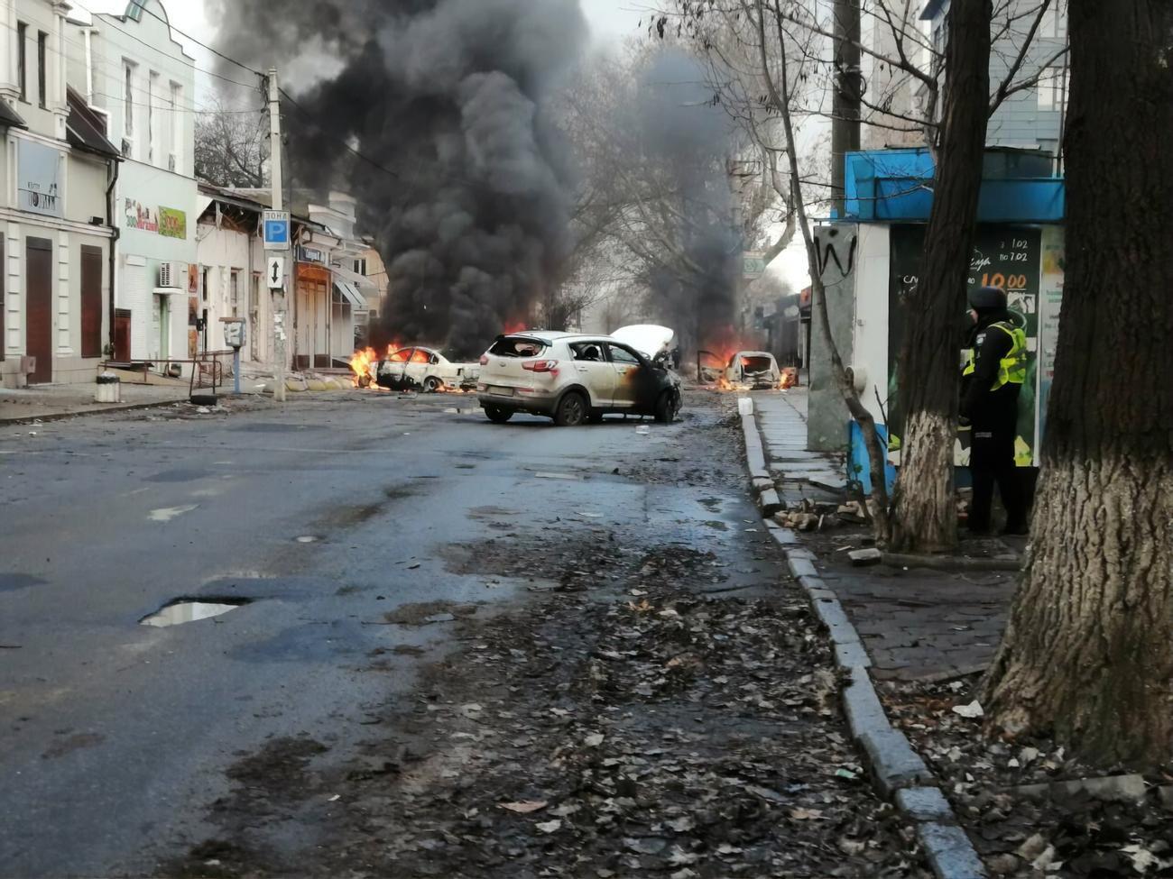 Россия обстреляла центр Херсона из реактивных систем залпового огня
