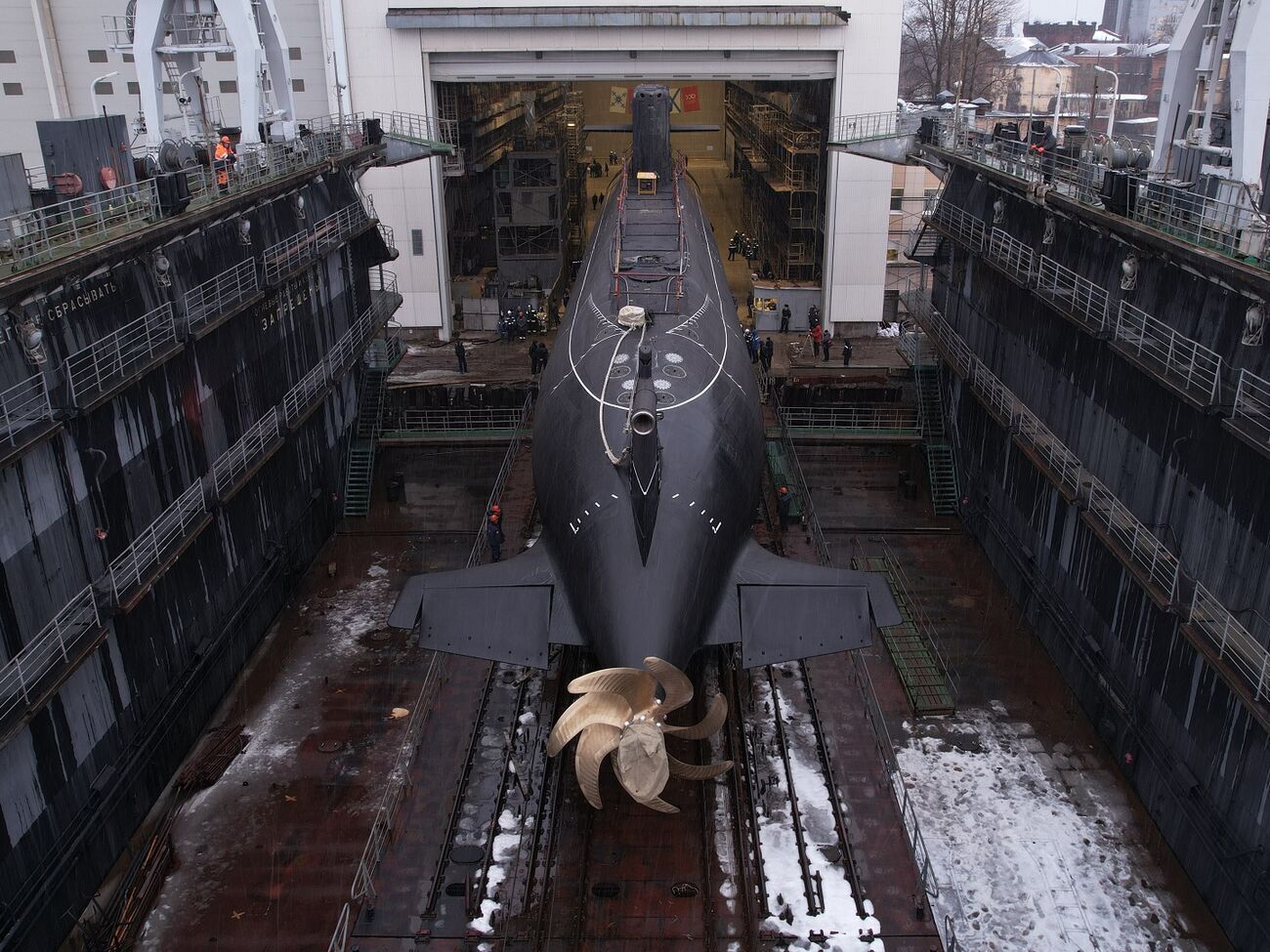 Компанія, якою керував Бузаков, виготовляє зокрема підводні човни