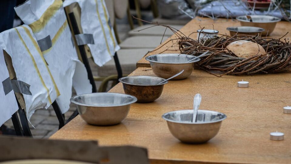 "Різдво в полоні". У Києві провели акцію із закликом домогтися звільнення українських полонених. Фоторепортаж