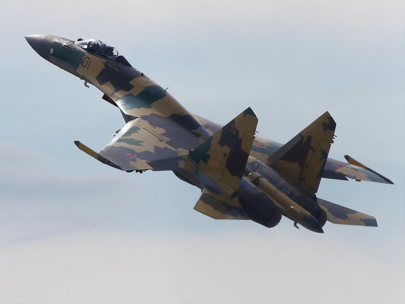 ЗМІ пишуть, що Іран може отримати Су-35, які призначалися Єгипту