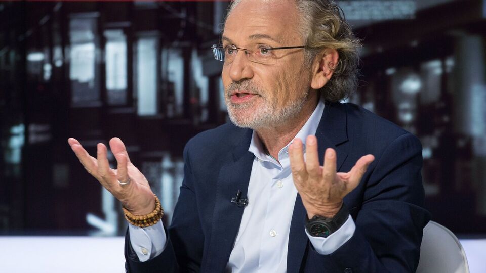 Шустер вважає, що "Вагнер" у районі Бахмута формує необхідний йому кістяк