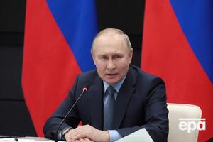 По словам историка, Путин решил положить конец самой мирной эпохе в истории