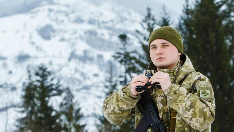 Поиски ведутся с обеих сторон границы