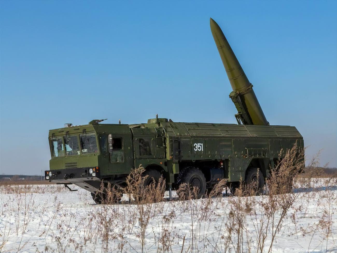 По словам Игната, частота использования Россией ракет не соотносится со скоростью их выпуска на предприятиях