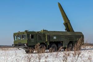 По словам Игната, частота использования Россией ракет не соотносится со скоростью их выпуска на предприятиях
