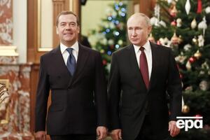 Медведев стал заместителем Путина в военно-промышленной комиссии РФ