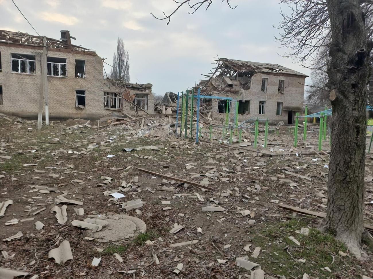 За последние сутки оккупанты 51 раз обстреляли территорию Запорожской области, отметил Старух 26 декабря