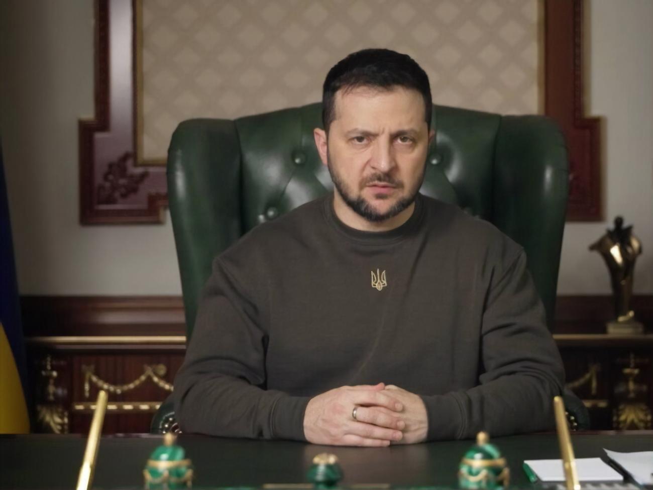 Зеленський: Звичайно, дефіцити зберігаються. Але кількість і тривалість відключень усе ж поступово зменшується