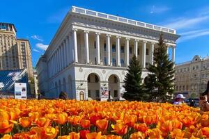 Ткаченко вважає, що питання перейменування консерваторії дуже актуальне