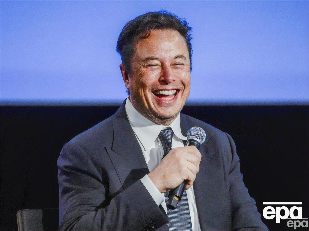 "Футуристичний" прогноз Медведєва на 2023 рік Маск назвав "абсурдним"